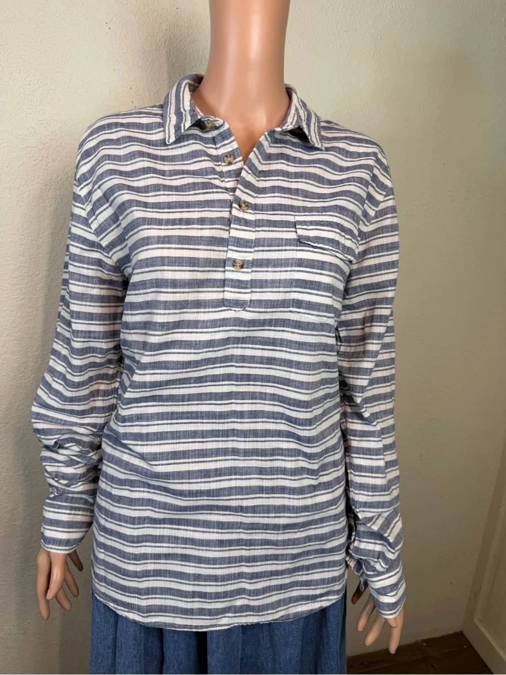Marine Layer Size Large Blue White Stripe Pullover Collared Shirt Women 100%cott - Picture 8 of 14